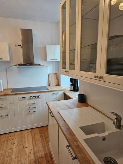 Grosse Private Spa Wellness Ferienwohnung In Koblenz Naehe Zum Rhein Exterior foto